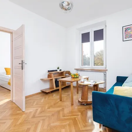 Апартаменты Old Town Basztowa By Renters